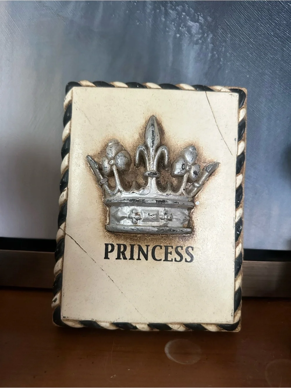 Set of 4 Cream and Silver Decorative Sid Dickens Tile Art